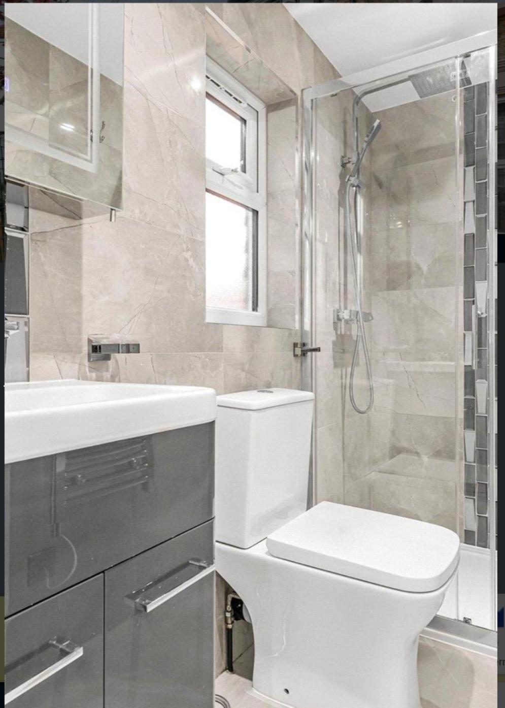 Family Friendly Fully Refurbished 3 Bedroom, 3 Bathroom In Appartamento Londra