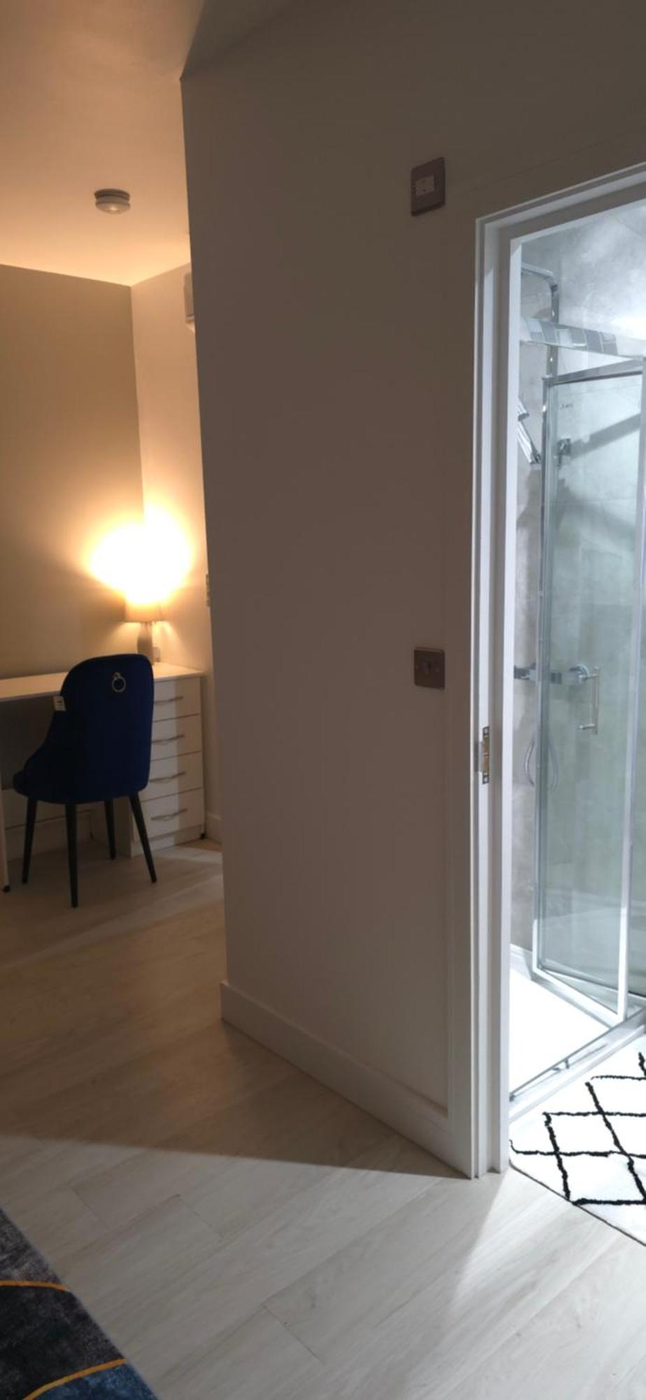 Family Friendly Fully Refurbished 3 Bedroom, 3 Bathroom In Londra